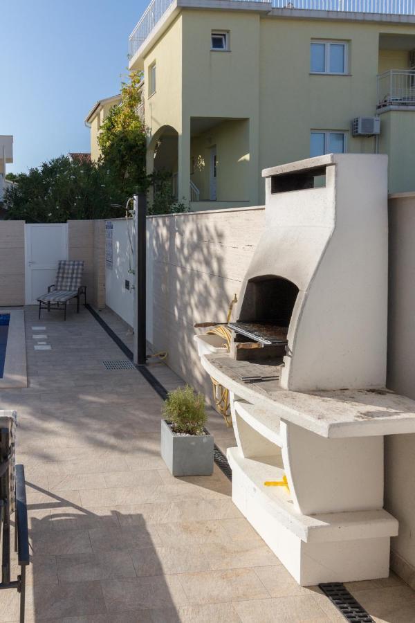 Vila Ema With Heated Saltwater Pool, Sauna And Private Gym - By Ta Leut Agency *