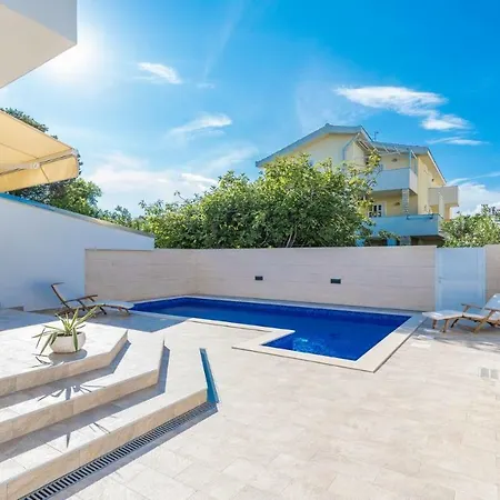 Villa Ema With Heated Saltwater Pool, Sauna And Private Gym - By Ta Leut Agency Privlaka  Exterior photo